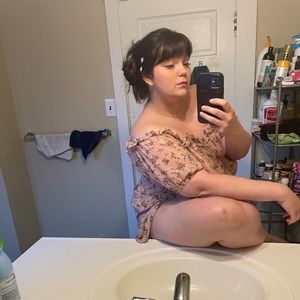 Meet your Posher, Kayin